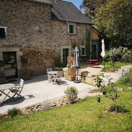 Au Gray Du Temps Suspendu Bed & Breakfast Pleslin-Trigavou Luaran gambar